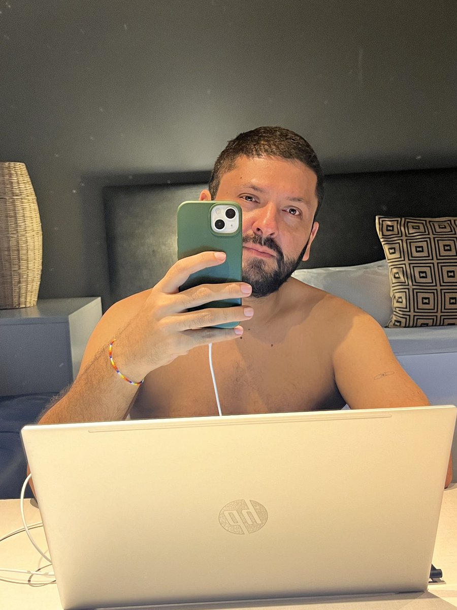 PrincipedelSinu's tweet photo. Mirror Mirror https://t.co/nklpWj2peh