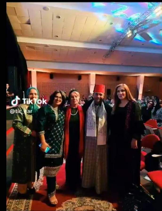 almaghrb12's tweet photo. قصير وكحل ولكن اجنبي مستمتع 
شرط الوحيد في المغرب باش تستمتع بنساء هو تكون اجنبي https://t.co/doVsqQAFhi