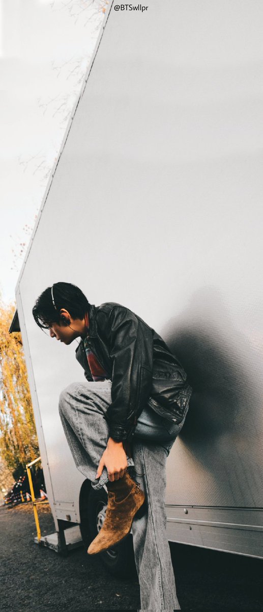 Btswall1206's tweet photo. V'FRI(END)'S Concept Photo 2

#BTSV #taetae #KimTaehyung #taehyungbear #TAEHYUNGFRIENDS  #BTSWALLPAPER #fypageシ #fypシ゚ https://t.co/UEQqI9PN60