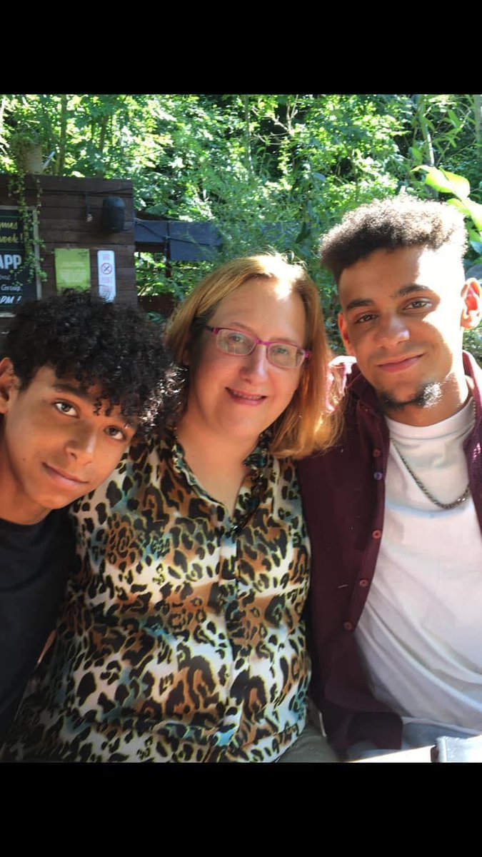 People Can #MakeADifference tweet media