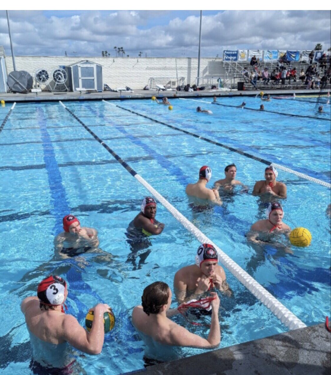 ColinThomas06's tweet photo. K7 International- February 2024.
☀️@california #waterpolo #classof2024 https://t.co/yAeUCBNQaO