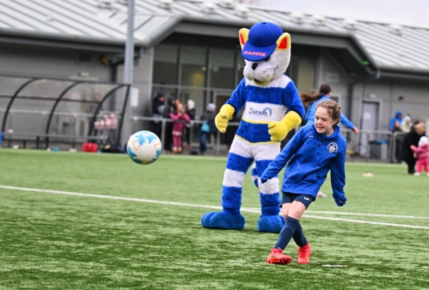 Greenock Morton FC Women (@mortonfcwomen) on Twitter photo Full time result 0οΈβ£-0οΈβ£
Thank you to everyone who joined us at Parklea to support the team π
It was great to see so many of our <a href="/MortonCommunity/">Morton in the Community</a> girls teams players in attendance today π Full time result 0οΈβ£-0οΈβ£
Thank you to everyone who joined us at Parklea to support the team π
It was great to see so many of our <a href="/MortonCommunity/">Morton in the Community</a> girls teams players in attendance today π