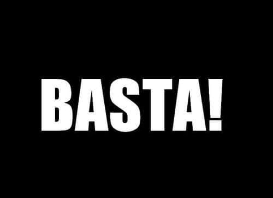 alextacchini's tweet photo. Fossi la Juve, allungherei il contratto ad Allegri sino al 2075 a 54.657.000 milioni di miliardi di euro netti a stagione (+ bonus).
#juve #JuveAtalanta #fcjuventus #belgioco https://t.co/gYqCRxnKUZ
