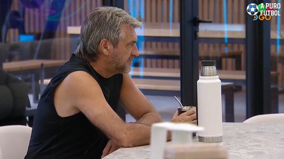 DARÍO SOBRE LA ELIMINACIÓN

"si se va JOEL, va a quedar mal emma, si se va SABRINA va a quedar todo igual, nadie la va a extrañar, y si se va CATA se va a armar quilombo, FURIA le va a reclamar por qué la mandó a placa"

#GranHermano
