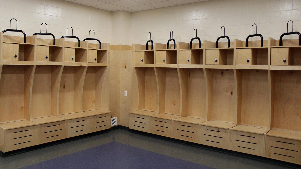 University of New England Football (@unefootball) on Twitter photo This #UNEPhotoFriday is actually a #UNEFacilitiesFriday, taking a look inside <a href="/unetweets/">University of New England</a>' Harold Alfond Forum this week! ๐ฉ๏ธ๐ #STG This #UNEPhotoFriday is actually a #UNEFacilitiesFriday, taking a look inside <a href="/unetweets/">University of New England</a>' Harold Alfond Forum this week! ๐ฉ๏ธ๐ #STG