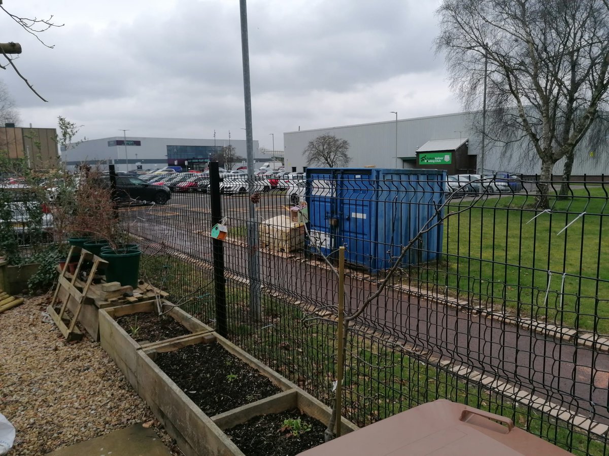 WindsorParkFalk's tweet image. Before and after photos of The Sensory Centre garden. What a transformation. #FVSC #UNCRC #RRS #ARTICLE29