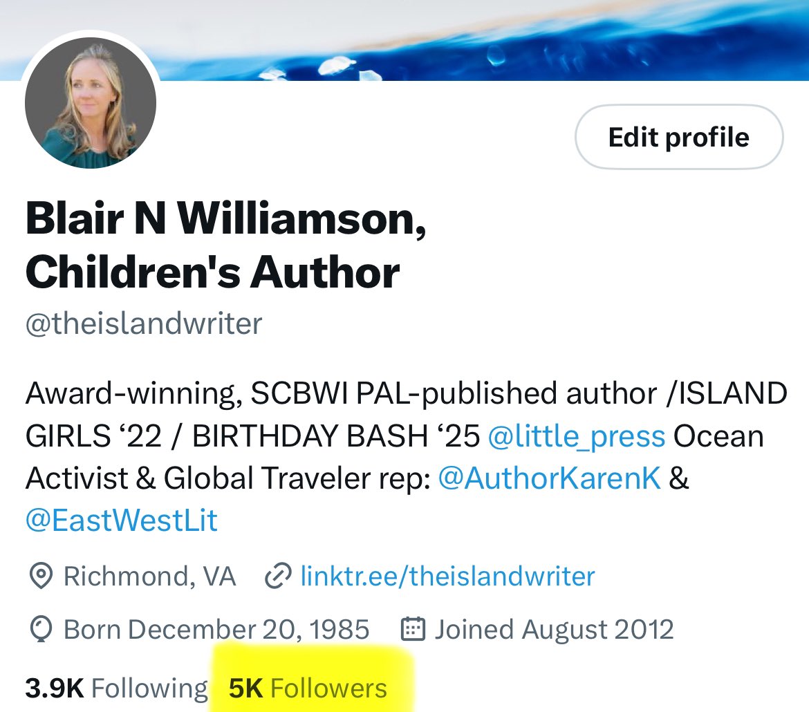5k followers! 😅🥰 

Will have to think of some creative way to celebrate the milestone…

Giveaway? AMA Zoom? Critique? Any ideas?!

🥳🥳

#writingcommunity #kidlit #author #books #library #amwriting #5amwritersclub #coffee #5k #publishing #onsubmission #marketing #pb #mg #clifi