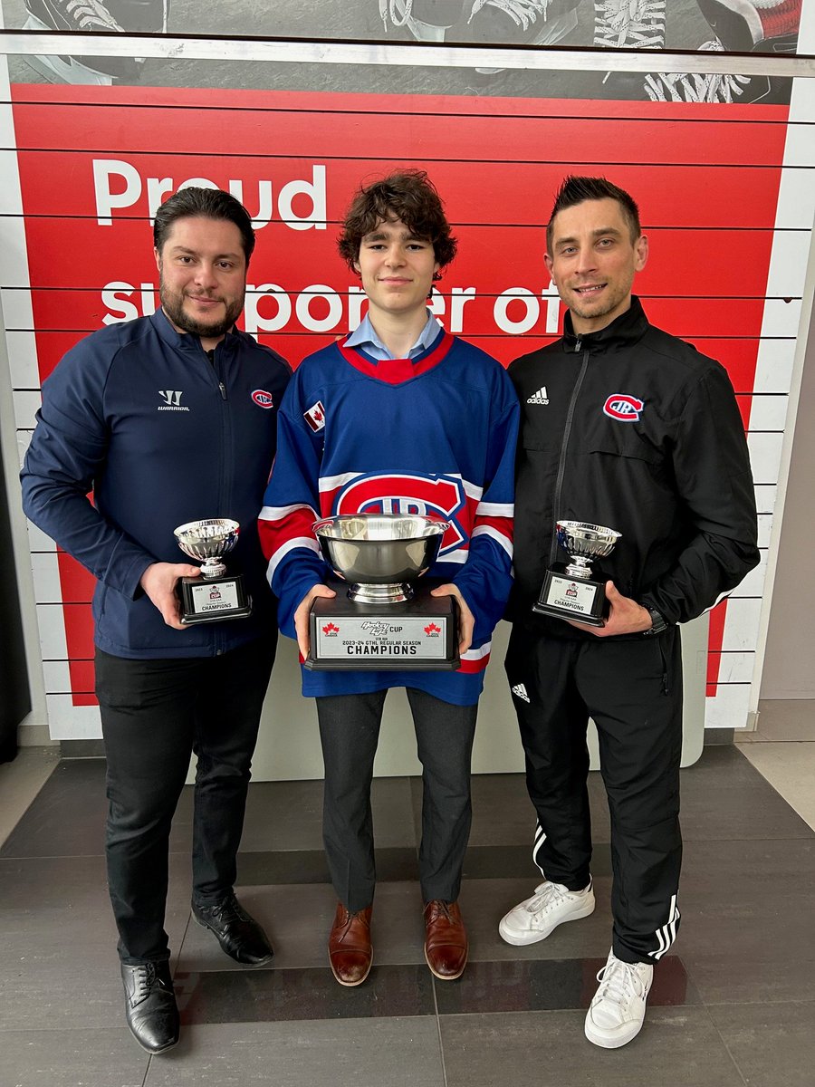 Congratulations to the @JrCanadiensAAA U18 team for earning the #ProHockeyLifeCup as the 2023-2024 @GTHLHockey regular season Champs. 👏🏆 Thanks to the dedicated coaching staff for a great season!🙏 ✨