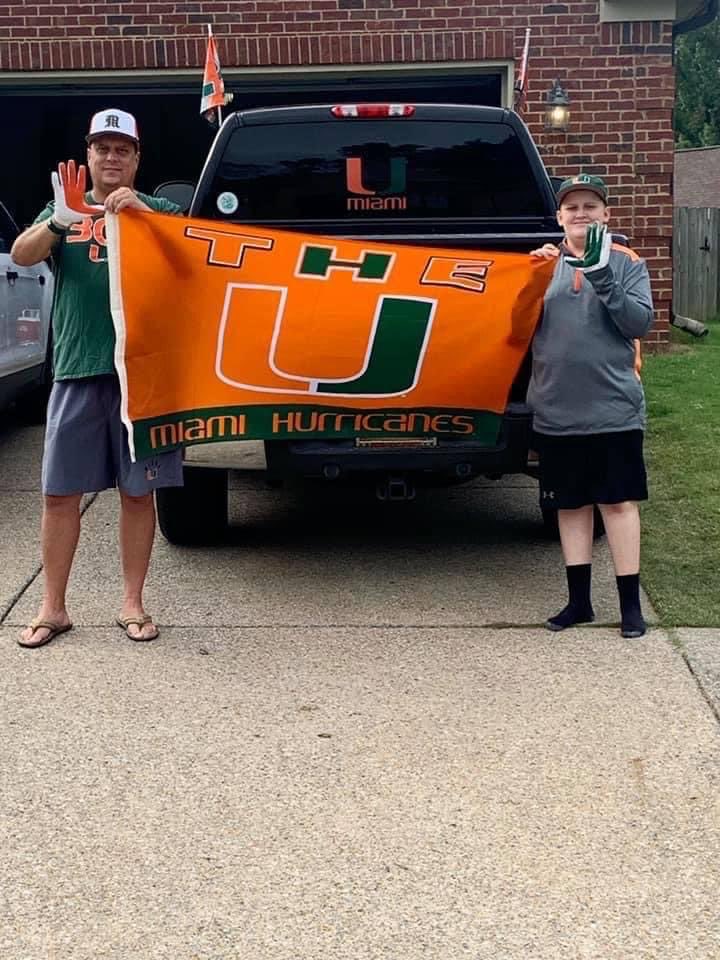 EZCANES's tweet photo. Many years back, but we’re just excited today as ever! #Canes #SweepDay 🙌 https://t.co/YsGwzjCUhX