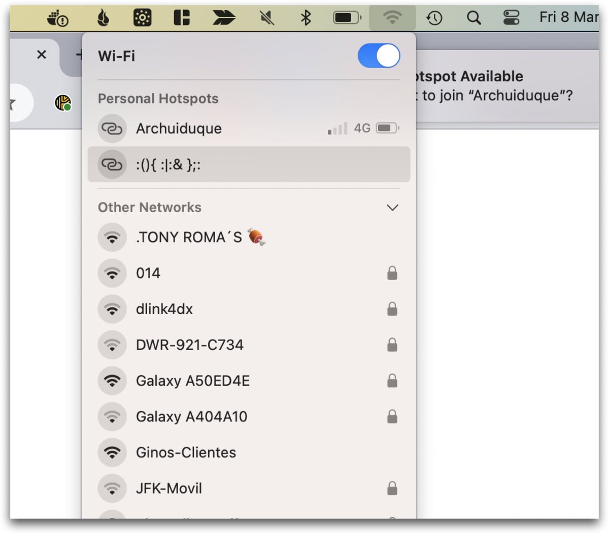 ggdaniel's tweet image. El otro día vi este SSID en #rootedcon 

Cuando lo vi me hizo muchísima gracia. 

El tema es que después se lo he enseñado a varias personas y no entienden el chiste.

Vosotros lo entendéis, verdad?
