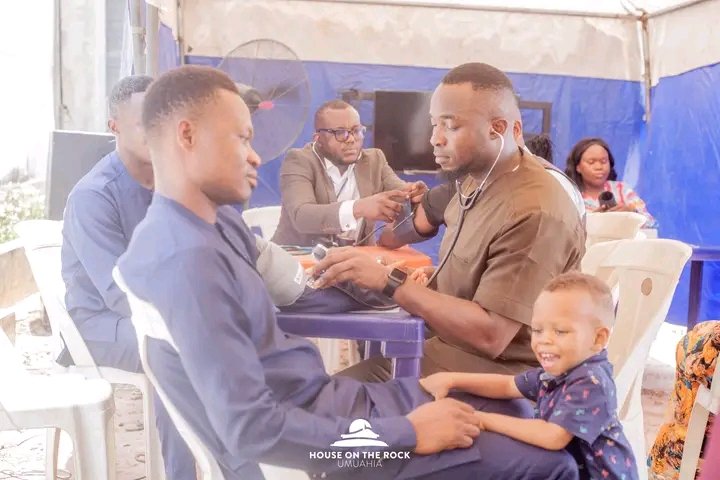hotrumuahia1's tweet photo. |MEDICAL CHECK UP|
The medical team attend to members for BP check.
All thanks to God for health as we thrive this month of healthy living.
#Medicals
#Healthyliving
#Christdependence
#Hotrumuahia
#Hotronline
#Hotrservice
#Hotrmedia
#Hotr https://t.co/LtIeOh66dt