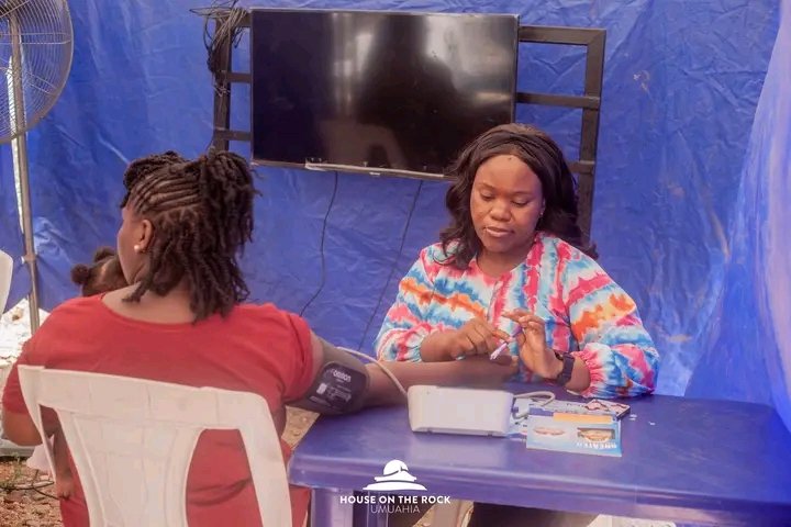hotrumuahia1's tweet photo. |MEDICAL CHECK UP|
The medical team attend to members for BP check.
All thanks to God for health as we thrive this month of healthy living.
#Medicals
#Healthyliving
#Christdependence
#Hotrumuahia
#Hotronline
#Hotrservice
#Hotrmedia
#Hotr https://t.co/LtIeOh66dt