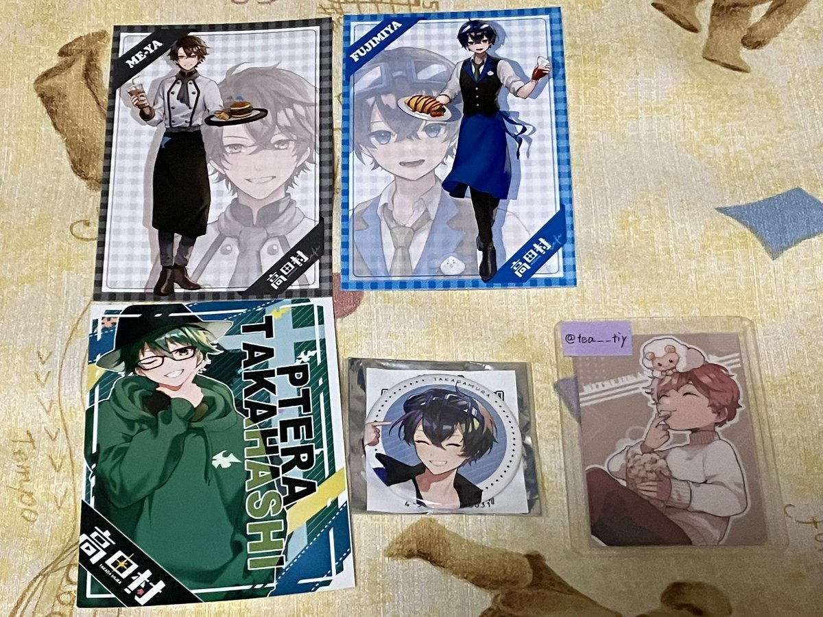 tea__tiy's tweet photo. @cocokoukan 変更承知致しました。

それでは、こちら画像4点合計1,400円+送料でお間違いなければ是非お譲りさせていただきたく思います。
この度はお取引よろしくお願い致します。

後ほど改めてDMお送りしますので、お手隙の際にご確認お願い致します。 https://t.co/qP3q83t871