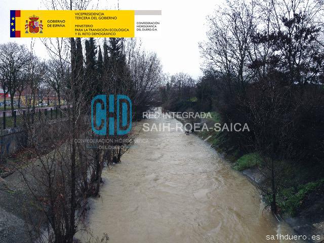 chd_duero's tweet photo. 10/03 14:15H
#Actualización
👀En nivel 🟡los ríos:
📊#Arlanza(Bu), en #PeralDeArlanza⬇️ y #QuintanaDelPuente(Pa)⬇️
📊#Esgueva (Va), en #VillanuevaDeLosInfantes ⬇️ y #ValladolidEsgueva⬆️
📊#Pisuerga (Pa), en #Cordovilla↔️
📊#Támega (Ou), en #Rabal⬆️
👉Avisado @112cyl
🧵👇 https://t.co/lAEOdc0wrn