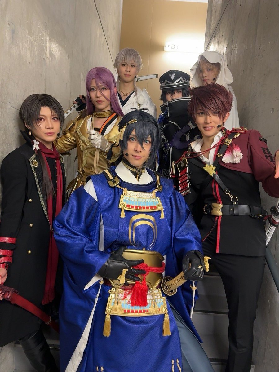 LimitedYu's tweet photo. ミュージカル『刀剣乱舞』〜陸奥一蓮〜
初日の幕が上がりました

劇場で、そして配信でご覧いただいた皆様ありがとうございました

新たに語られる物語はいかがでしたか？
早く皆様に届けたかった！！

旅は始まったばかり
最後までよろしくお願いします！！！

#刀ミュ https://t.co/WKe7TnxnlX