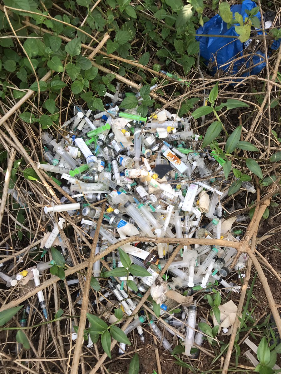 Today while walking around I landed on this. Why on earth would someone drop these used syringes on a road side 
We have a lot to do in educating our communities on how to protect our environment 
Many lives are at risk because of such acts. 
#TaasaObutonde
#conservation