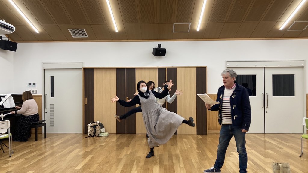 chantons_nous's tweet photo. 本日は3/16公演の最終稽古でした❣️
いよいよ公演が来週に迫り稽古も準備も最終段階です☺️
参加して楽しい、観て聴いても楽しいステージです🎶
歌にダンスに工作に、さぁ皆さんも当日Elmの仲間と一緒に楽しみましょう❣️ https://t.co/9qoeNJYToz