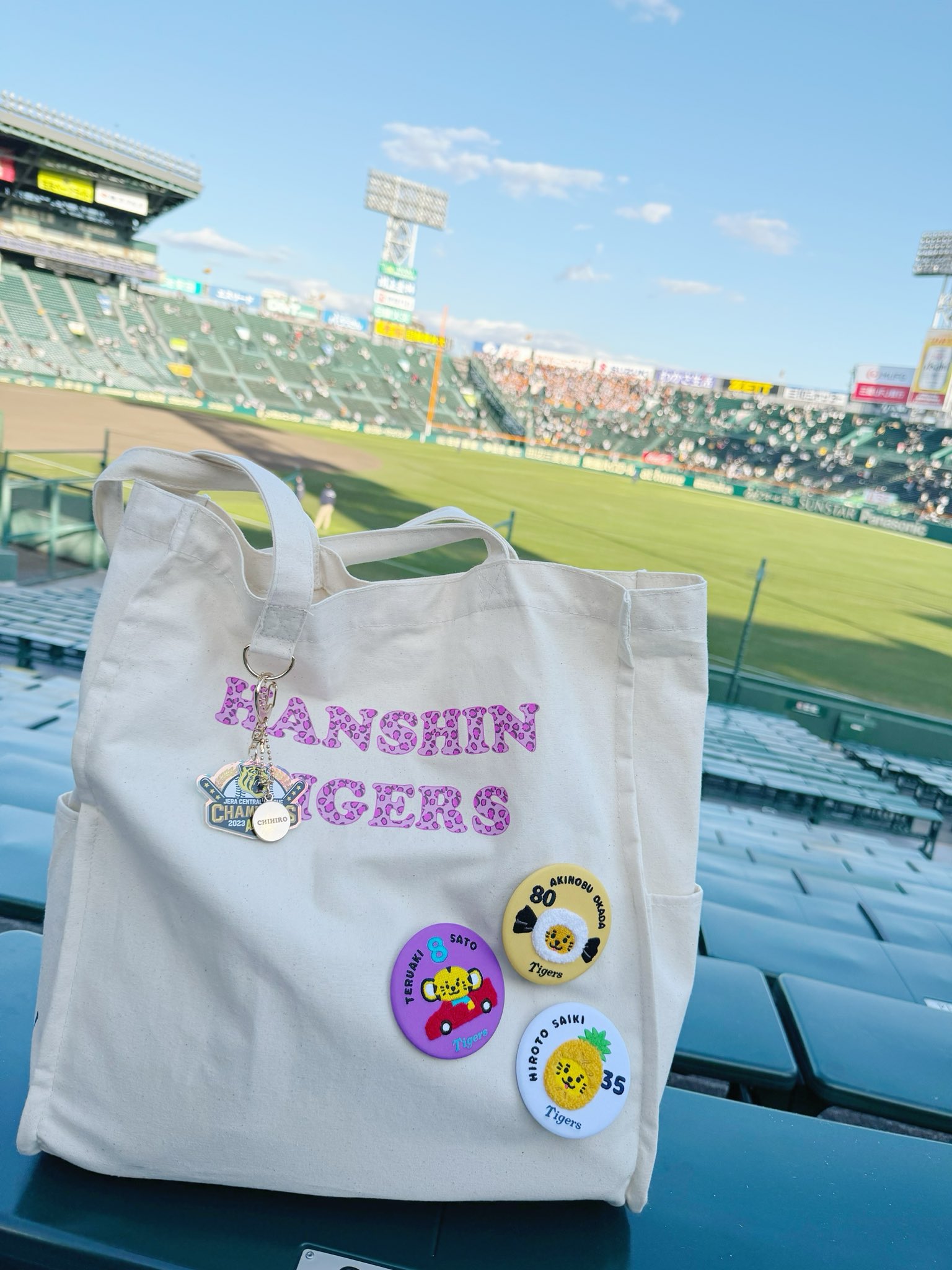 川上千尋　阪神タイガースコラボグッズ 阪神とNMB48・川上千尋のコラボグッズ発売！トラッキーが川上を