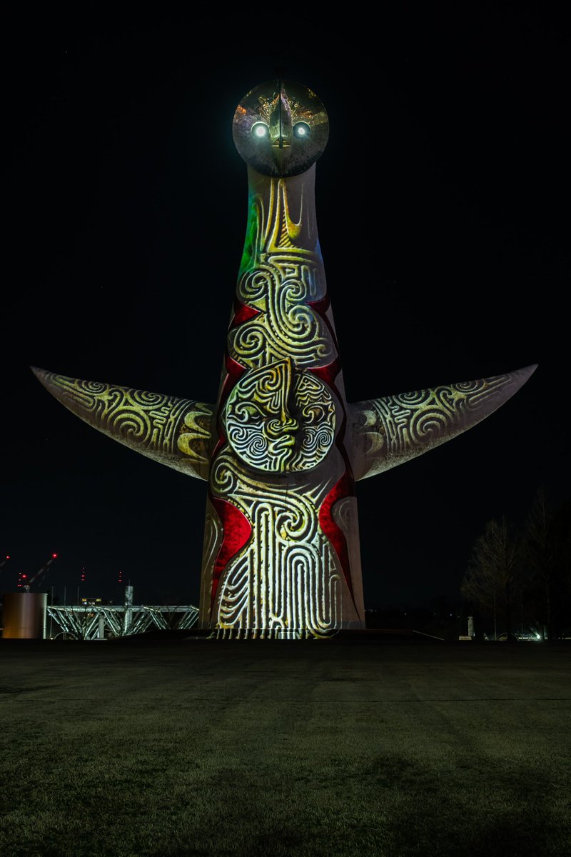 VALE46DOCTOR's tweet photo. 鍵-key-
2024.3.9 大阪府万博記念公園
万博記念公園では
『アート&amp;サイエンスフェスティバル』と題して
3/9（土）・10（日）、3/16（土）・17（日）
夜間コンテンツ 開催
太陽の広場：プロジェクションマッピング
古代の感じがしてシブい
#岡本太郎 
#万博記念公園 
#太陽の塔 https://t.co/yuInOU6zK7