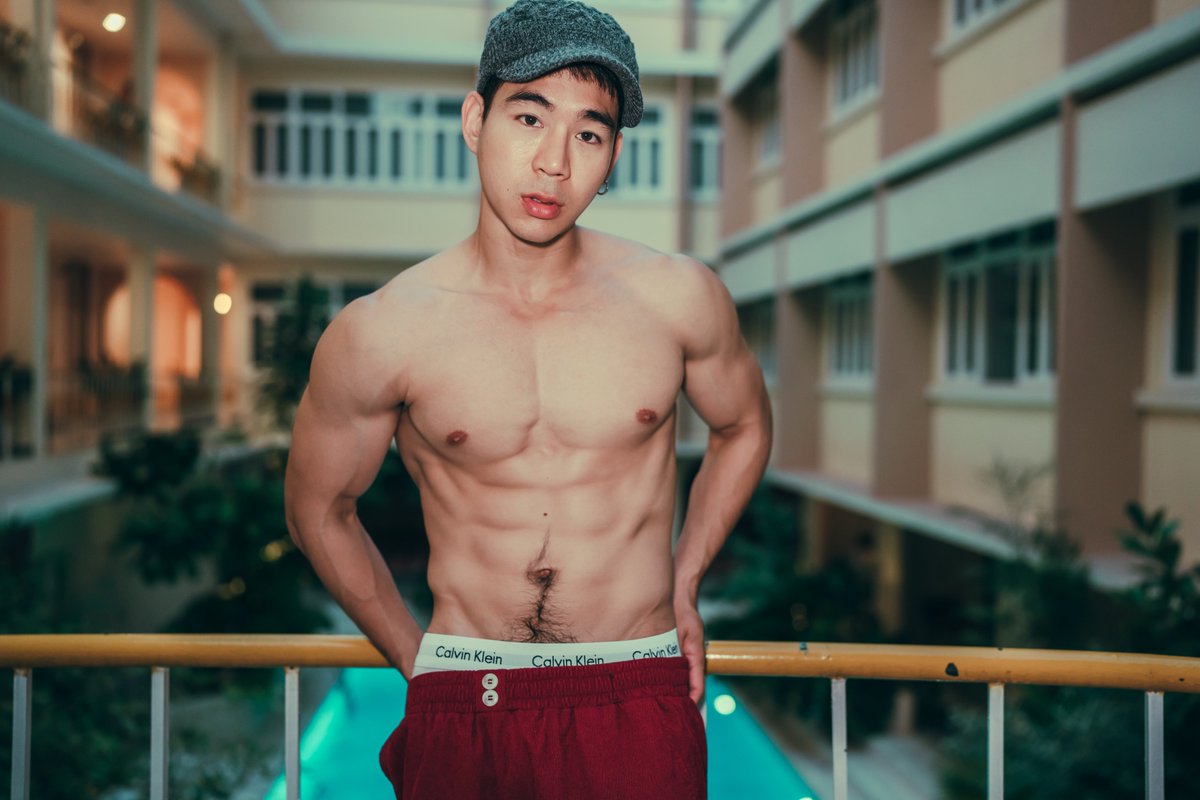 LuLightWorld's tweet photo. Don't make it difficult!
Model: #earlmarshal
Photo: @clashlucifer
#LuLightWorld #asian #vintage #photography #athlete #model #trainer #ถ่ายรูป #ถ่ายภาพ https://t.co/KKlXvvaF9O