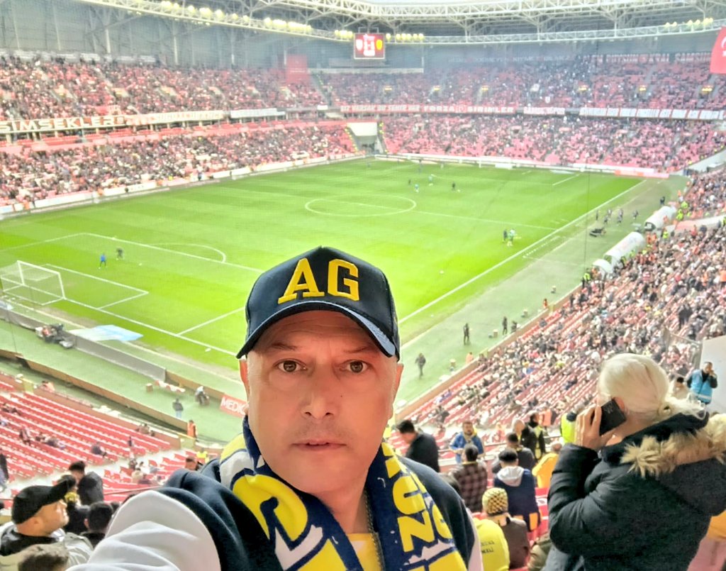 Bizim için saldır Ankaragücüm 🇺🇦