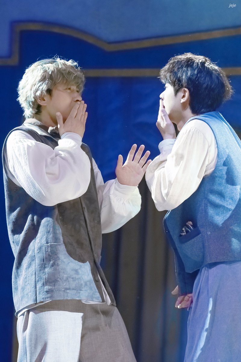 240310밤 뮤지컬 이솝이야기
스페셜 커튼콜 Aesop's Fables

페테고레 #이형훈
티모스 #전성우

입에서 입으로🫢