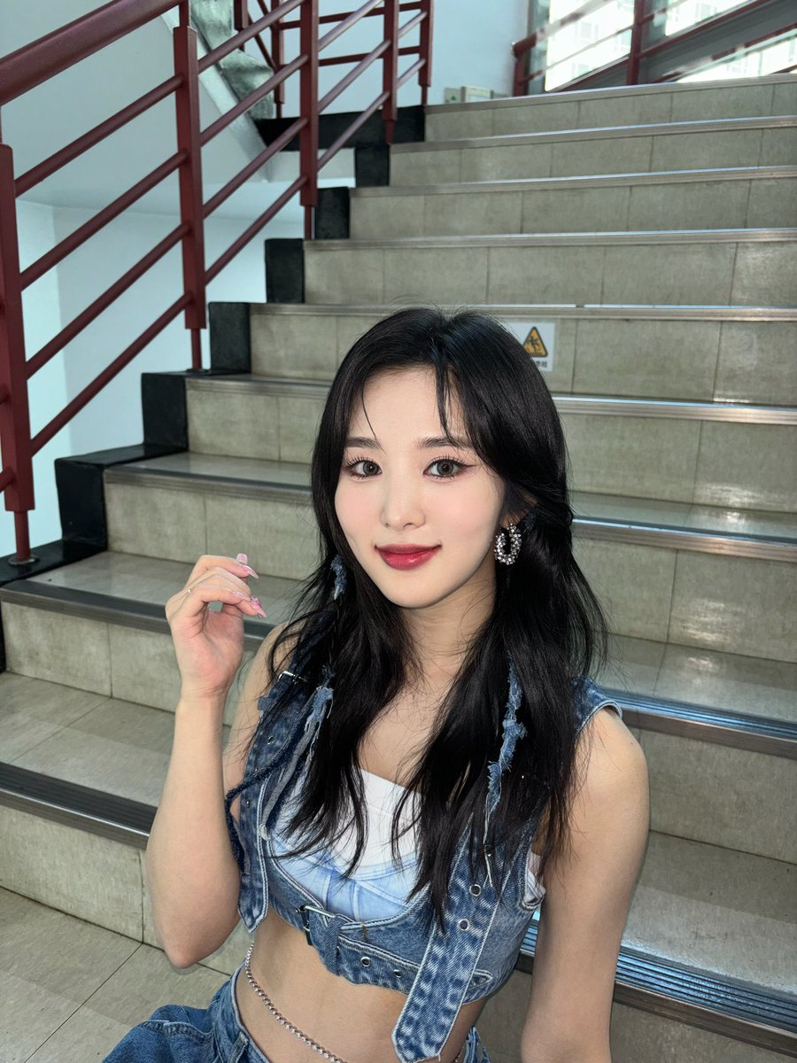 SongsunBrasil's tweet photo. 📸 Atualização da Songsun no twitter!!

“Obrigada por se juntar a nós na última transmissão do Inkigayo de hoje❤️”

#SONGSUN #TRI_BE @tribedaloca https://t.co/QLeZmPoMjh