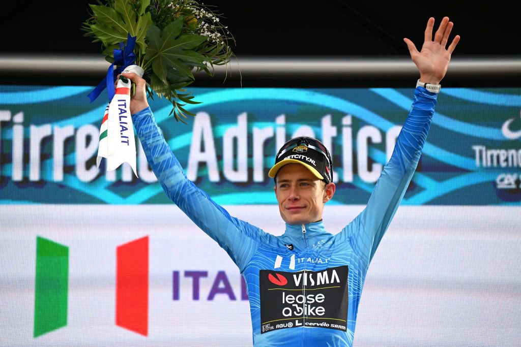 HISTORY!!!

Team Visma - Lease a Bike are the first team in the history of cycling to win the GC of Paris Nice and Tirreno Adriatico in the same season. Chapeau. 💛💙 #ParisNice #TirrenoAdriatico