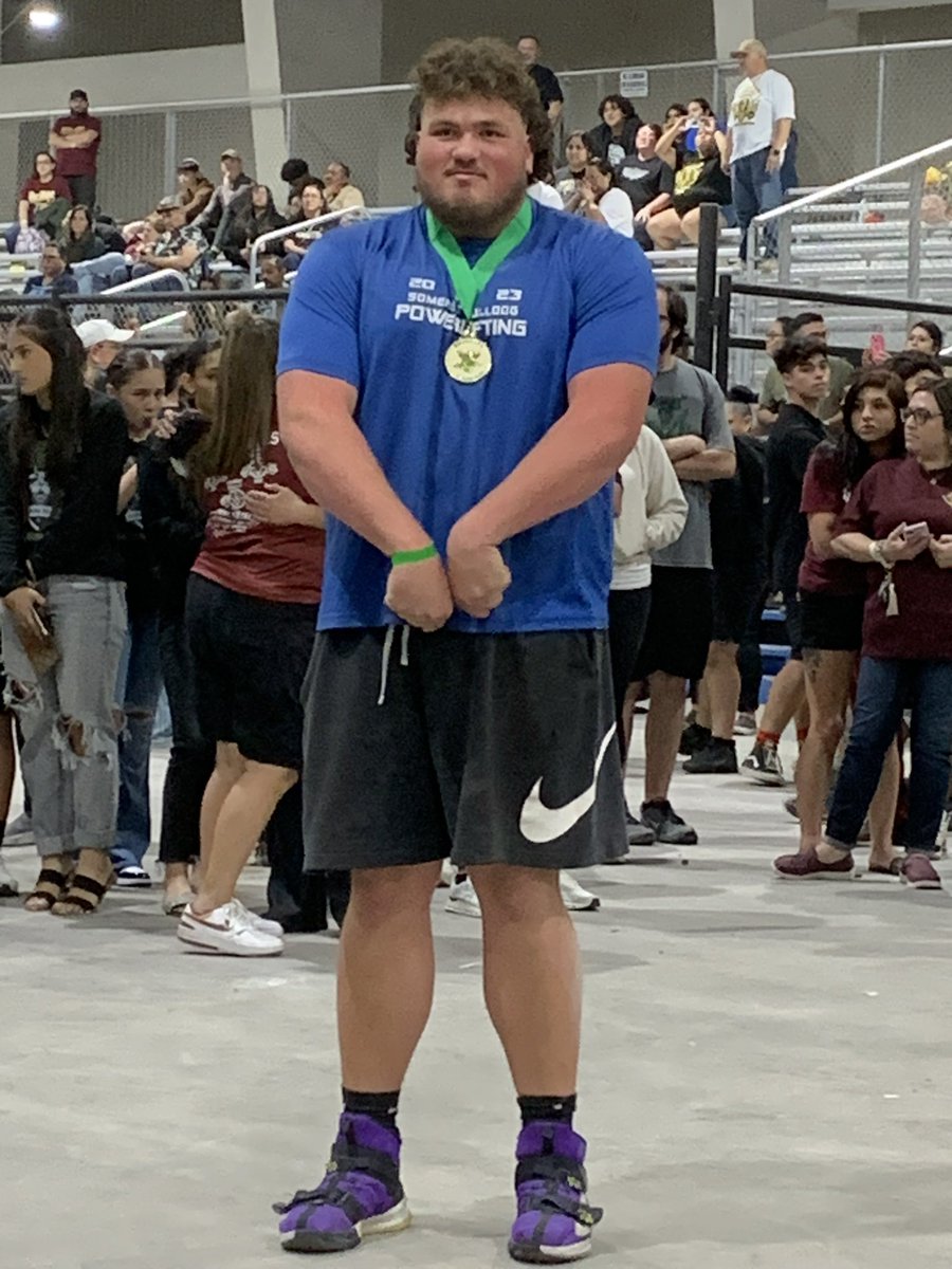 javierjadams's tweet photo. 1st place at regionals 
Squat 650 
Bench 450
Dead lift 650 https://t.co/PpLhgfxwj5