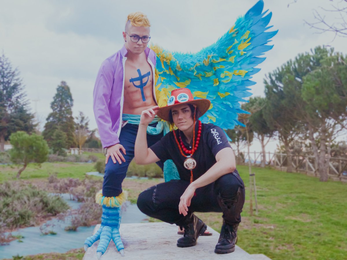 🔥𝕊𝕠𝕒𝕣𝕚𝕟𝕘 𝕋𝕙𝕖 𝕊𝕜𝕚𝕖𝕤🐤
~
Last day to to get your copy of Soaring to the Skies: A Marco Zine!!! Go check the account and website from <a href="/opmarcozine/">Soaring to the Skies: A Marco Zine</a> before is too late!!!
 #marcocosplay #cosplay #acecosplay #onepiece #onepiececosplay #onepiecemarco