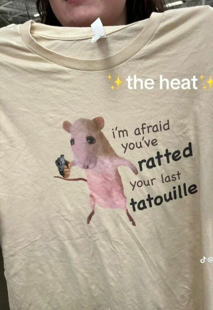 TheAfolaranmi's tweet photo. am I supposed to find someone who likes this shirt? https://t.co/MuWXK9YL5W