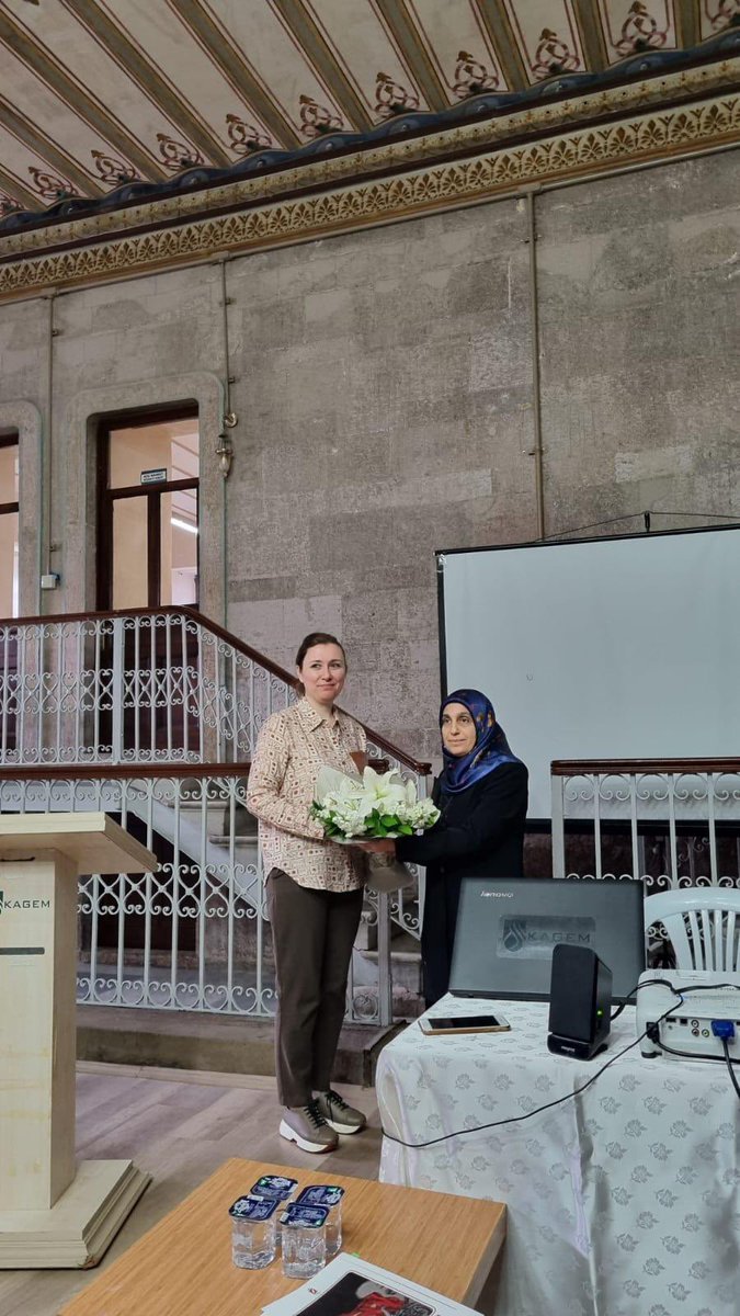 8 Mart Dünya Kadınlar Günü münasebetiyle İzmir İl Müftülüğü ADRB tarafından düzenlenen etkinlikte müdürümüz Prof. Dr. Fatma AKKUŞ YİĞİT bir konuşma gerçekleştirdi. Davetleri için İzmir İl Müftü Yardımcısı Şadiye YILMAZ’a teşekkür ederiz.