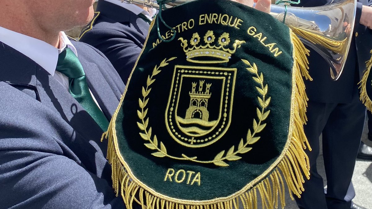 🔹𝐄𝐒𝐓𝐑𝐄𝐍𝐎 | A escasos días para que comience la #SSanta2024, nuestros cornetas estrenan nuevos mantolines, hechos por @EntreBandas84 

📲#SuenaEG