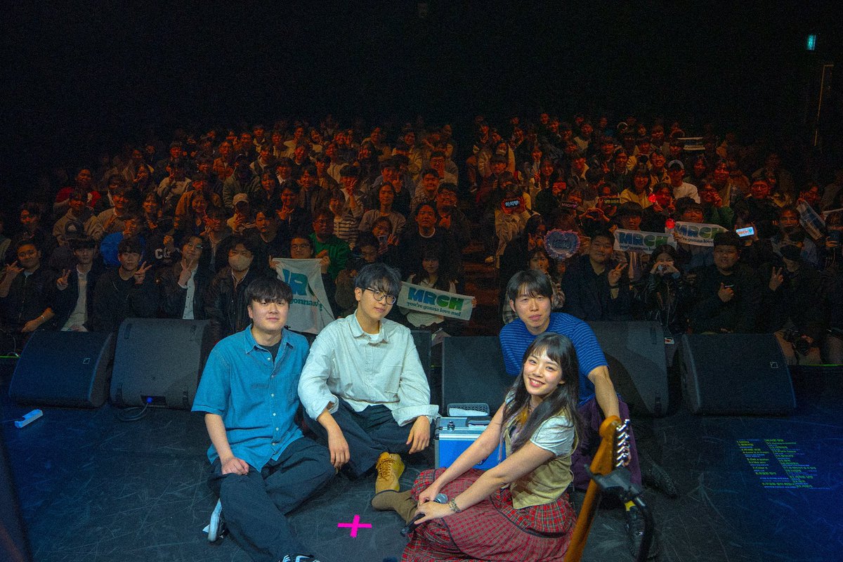 MRCHofficial's tweet photo. 만취들~ 콘서트의 여운 잘 즐기고 있나요! 
즐거웠가 부산!!!!! 🌊 
우리 곧 또 만나 🌼 https://t.co/WT3i8u1cM2