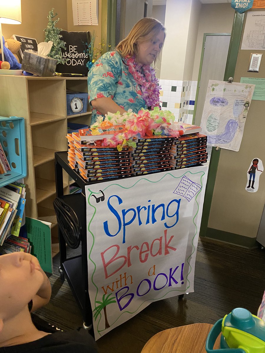 MsNicoleBennett's tweet photo. 📖 Every Cimarron student kicked off spring break w/ their own book to keep &amp; a bookmark of questions for parents to start a learning discussion! #CeCheetahs #bennettsbunch https://t.co/LxxW07i3Ci