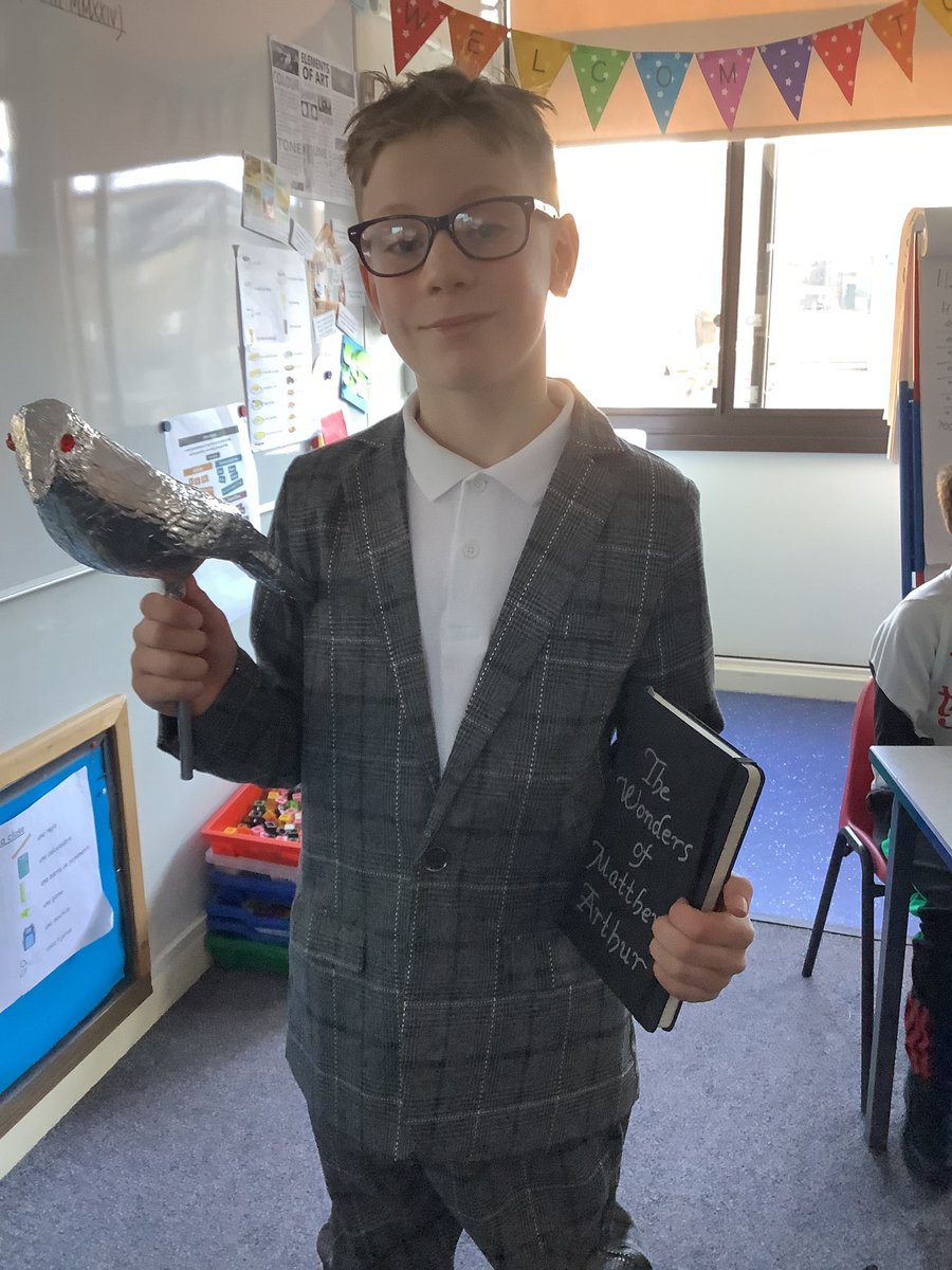 Y4Torrisholme's tweet photo. Do you recognise this World Book Day character @RossAuthor  ? 
Your book is a firm favourite in Yr4 @TorrisholmeCPS https://t.co/mCRsQw1LtN
