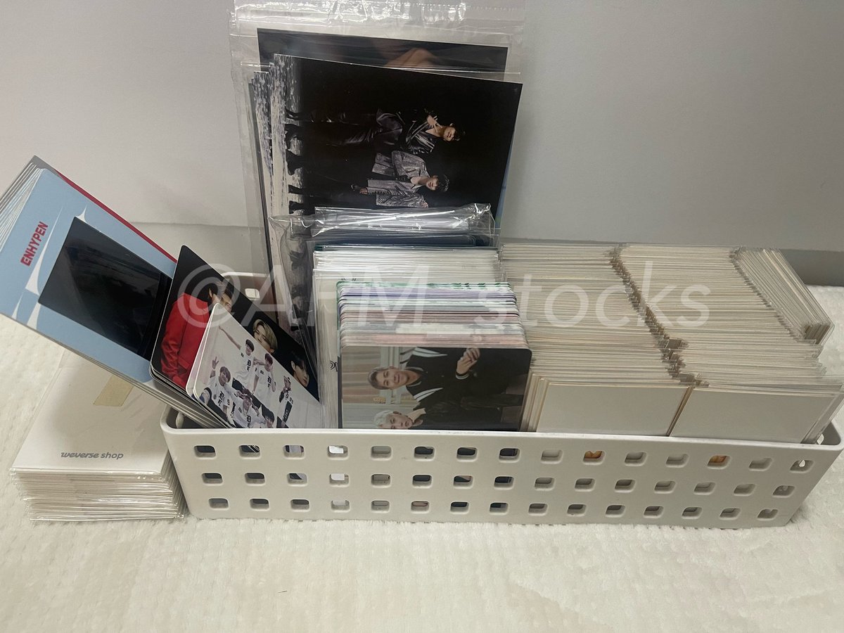 Will give this randomly pala sa mga buyers kung sino na lng po maaubatan 🙂😅