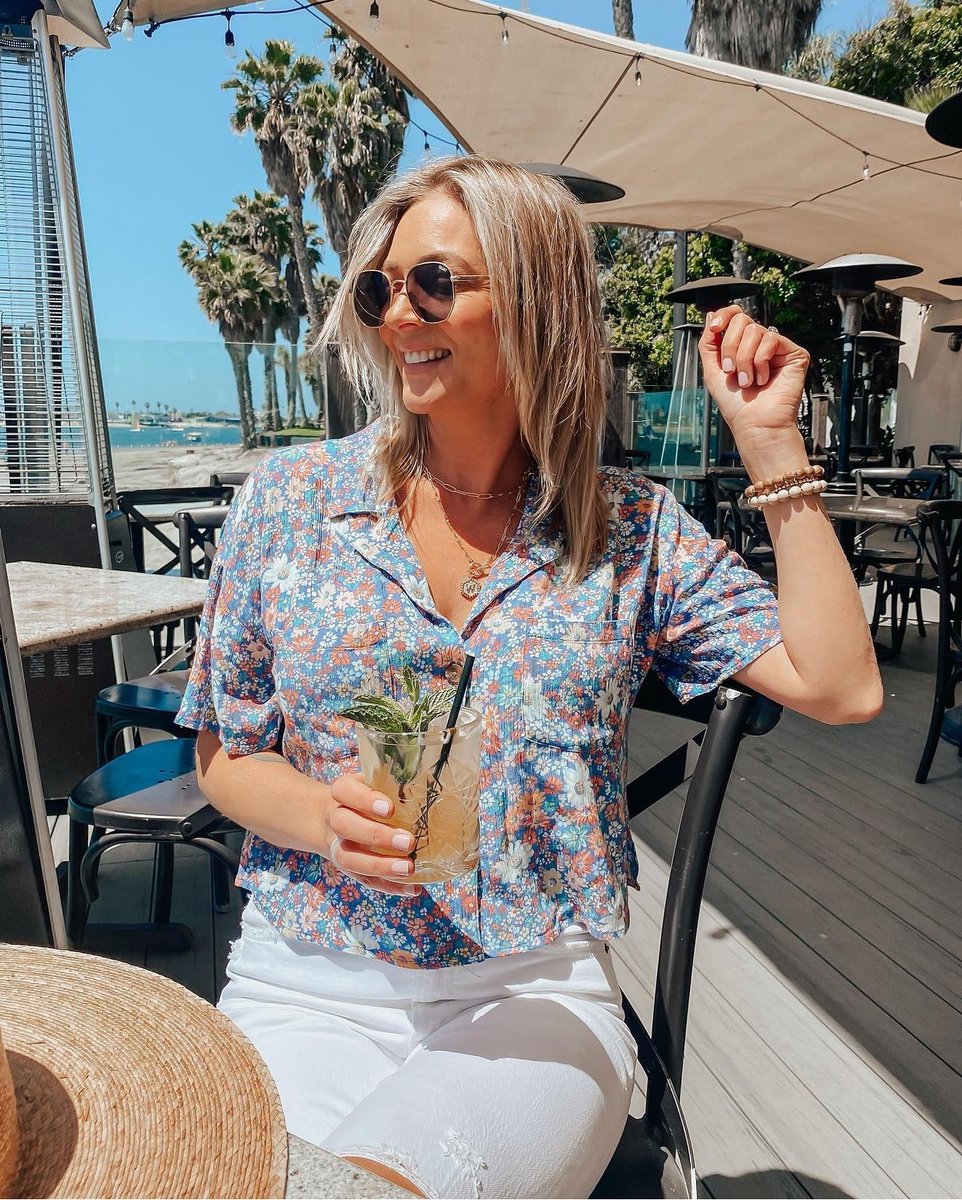 Life is too short for indoor dining. #SundayBrunch
 
📸; @thecoastalblonde

#sundayfunday #sandiegofoodies #sdfoodies #brunchtime #feelslikesummer #sandiego #livelikealocal