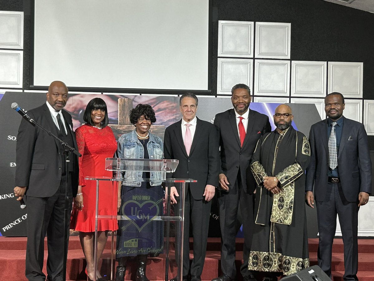 Wonderful to be with my friends
Rev. Fred Crawford, First Lady Antoinette Crawford, &amp; Mother Arnetta Crawford today at the Union Grove Missionary Baptist Church in the Bronx