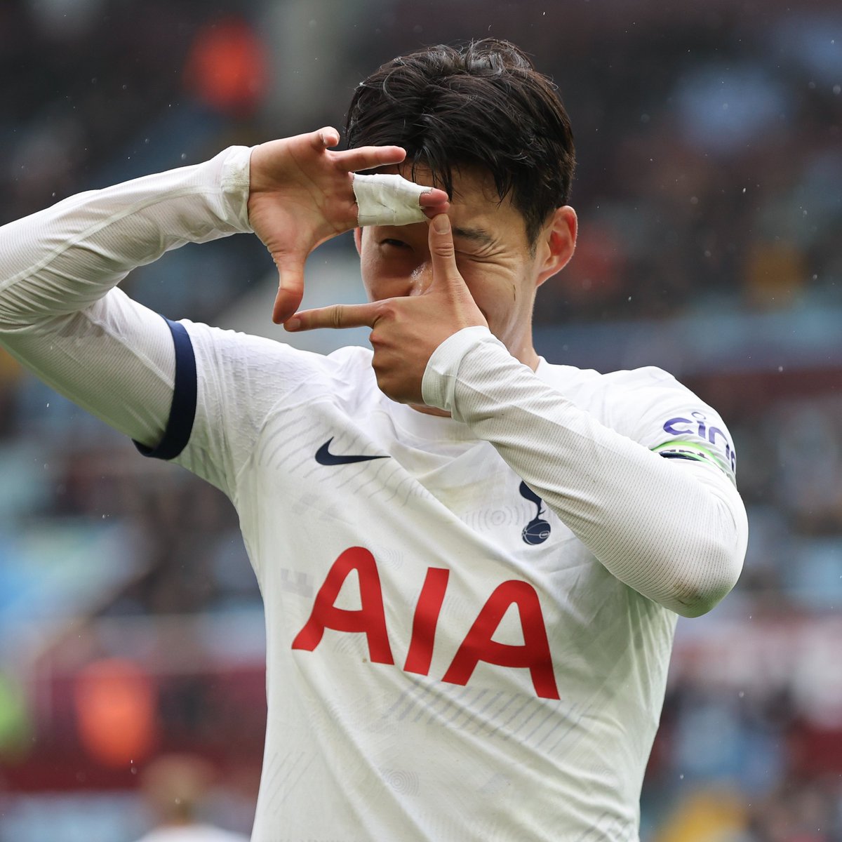 🇰🇷 Son Heung-min vs Aston Villa:

1 goal
2 shots
2 assists
2 key passes
2 big chances created
8 touches in opposition box
1 successful dribble
1 tackle
1 ball recovery
3 ground duels won
9.35 WS rating
Player of the Match

Nice one Sonny. 👏

#AVLTOT