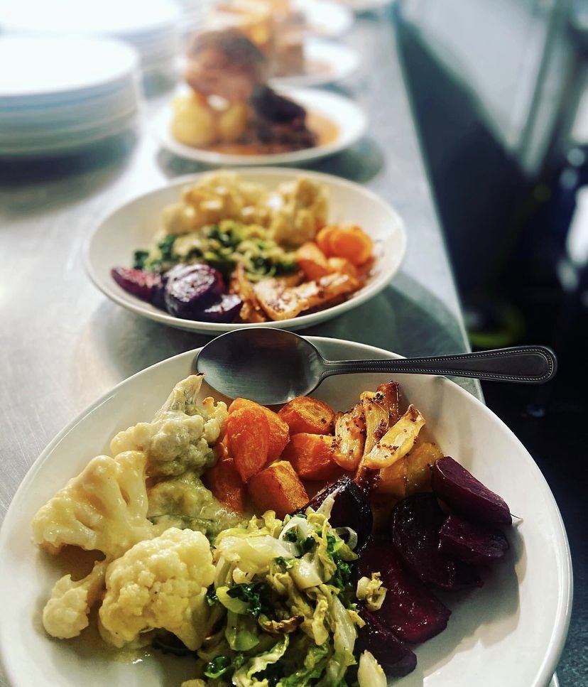 We’ve had an influx of cancellations in the last hour.
IF you’re at a loose end and fancy a superb Busby roast then we can probably help.

Serving until 6pm, give us a call on 01273 696135 🍽️

Happy Mothers Day! 🥂
