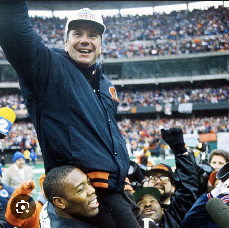Schulze7Ian's tweet photo. @SundayQBs Sam Wyche https://t.co/B49Gw3X07L