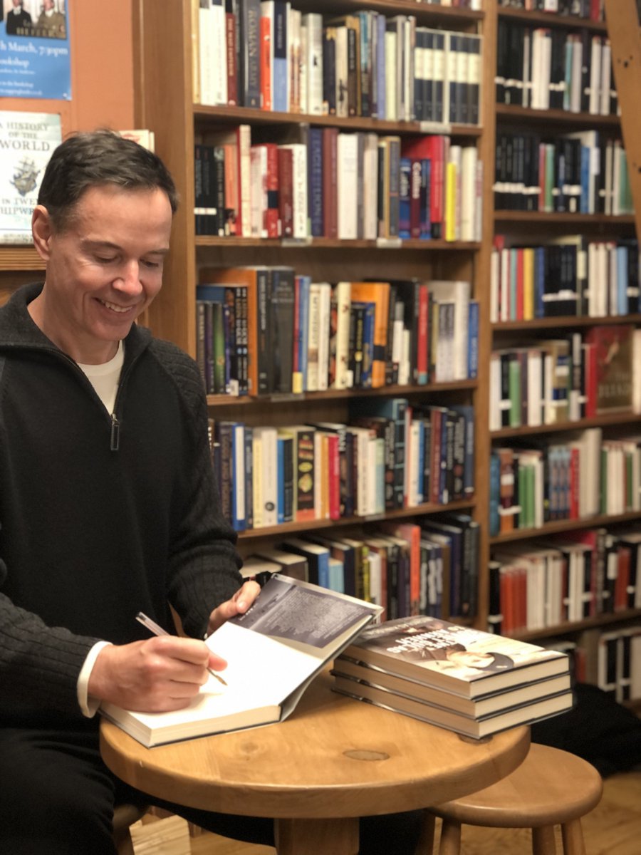ToppingsStAs's tweet photo. A visit from @NPKinloch today! Nicholas kindly signed copies of his excellent 'From the Soviet Gulag to Arnhem'. Pick up your copy here: https://t.co/FMMDqppscx https://t.co/MhIwTEjWQ4