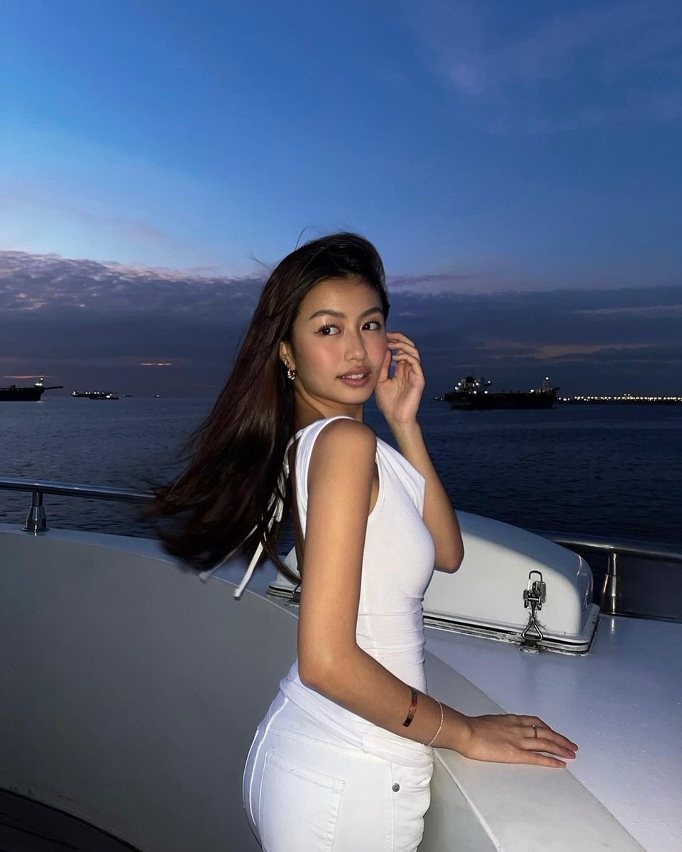 she’s allergic to not serving