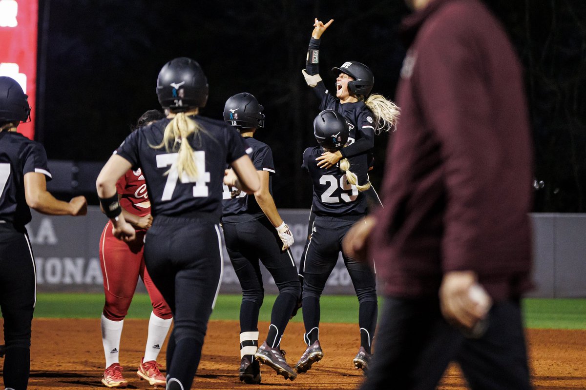 HailStateSB tweet picture