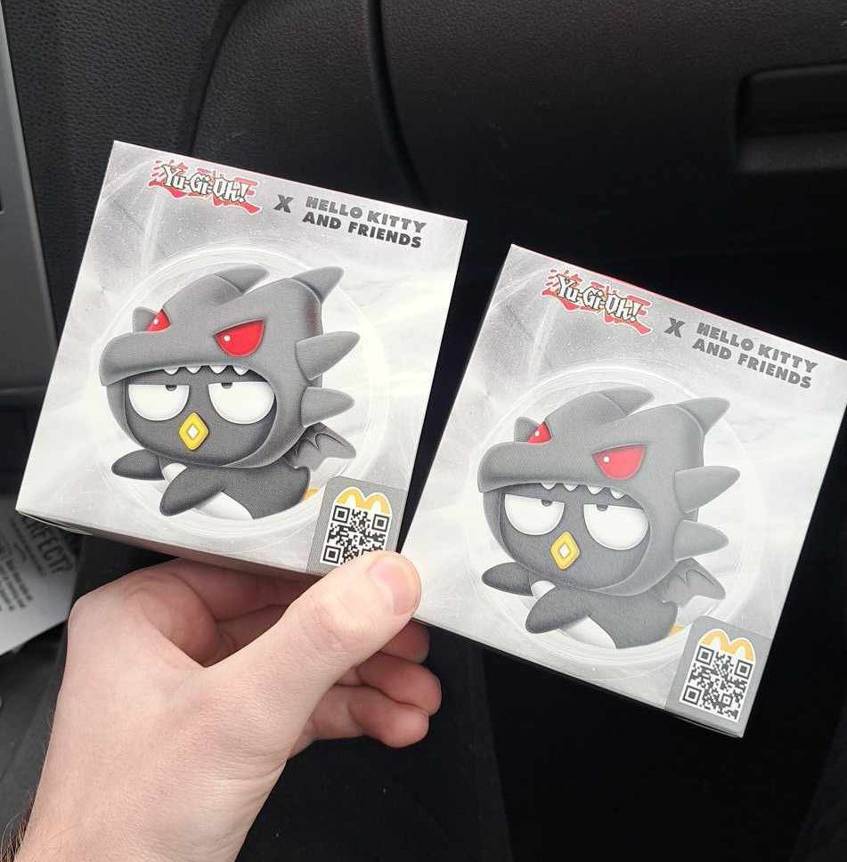 YuGiOhNewsTCG's tweet photo. ❰𝗬𝘂𝗚𝗶𝗢𝗵 𝘅 𝗠𝗰𝗗𝗼𝗻𝗮𝗹𝗱’𝘀❱
The "Hello Kitty & Friends" x Yu-Gi-Oh! X McDonald’s, collaboration got a lot of attention from the community. Here are more photos of the toys packaging. 🍔🍟🧸

@McDonaldsUK maybe you should consider releasing them worldwide 😉

Credit: @dutchtcg #遊戯王 #YuGiOh #유희왕