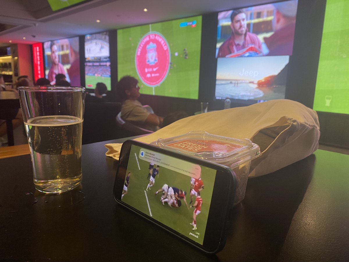 Casino in Adelaide. All these screens with various sports and we’re watching #WALvFRA on a phone! Come on Cymru. Dewch mlan bois! 🏴󠁧󠁢󠁷󠁬󠁳󠁿🏴󠁧󠁢󠁷󠁬󠁳󠁿🏴󠁧󠁢󠁷󠁬󠁳󠁿 @WelshRugbyUnion