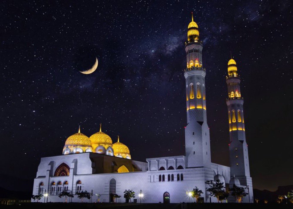 🌙Ramadhan Kareem🌙 The blessed month of Ramadhan has come. A time for one to reconnect with their core purpose. A time for reflection & this time sadly there is much to reflect on & pray for, with the suffering of those in Gaza. To all my friends / colleagues #ramadanmubarak