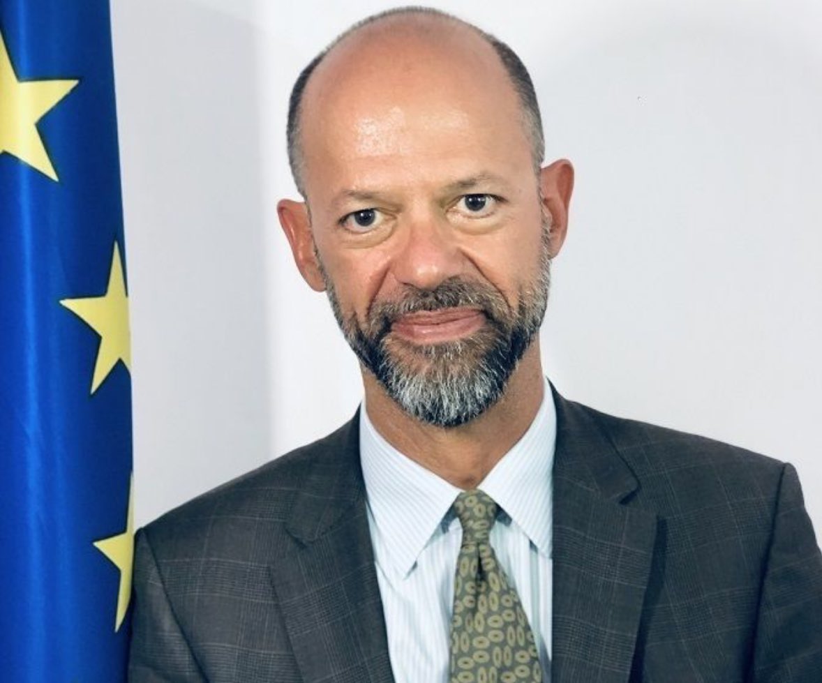 Join us for a high-level reception with Ambassador @vrailas, Permanent Representative of #Greece 🇬🇷 to the EU @GreeceInEU on 14 March at 18:30. 
The discussion will be followed by a networking reception kindly hosted by FTI Consulting.
Register: docs.google.com/forms/d/e/1FAI… #partofLSE