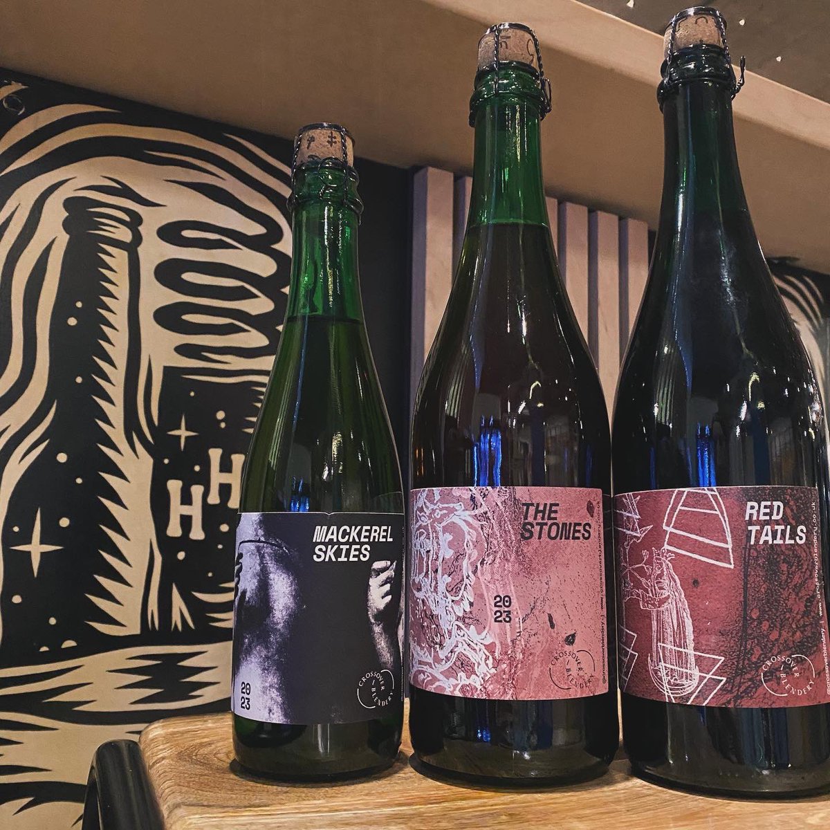 New #crossoverblendery have arrived after @indiebeerfeast inc the Geuze-like Mackerel Skies which came 2nd in the ‘People’s Winners’ choices at the festival. We’ve also switched up the #winebytheglass selection to this trio 😍 So for all mums, adopted mums, dads that have it solo